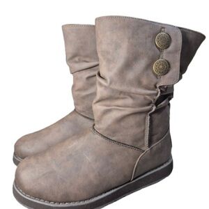 Sketchers  Brown Boots